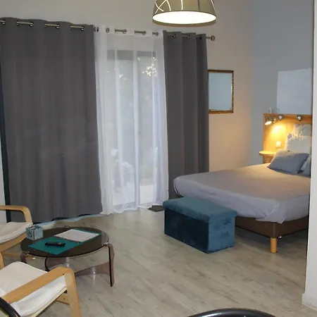 Mas Auroma Bed & Breakfast