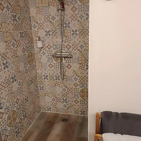 Mas Auroma Bed & Breakfast